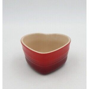 Le Creuset Heart Shaped Ramekin Dish Stoneware Cerise Red Ombre 4-1/2 In